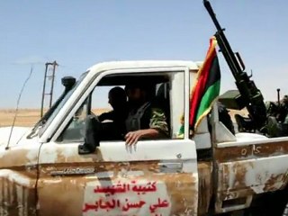 Libye: check-point rebelle près d'Ajdabiya