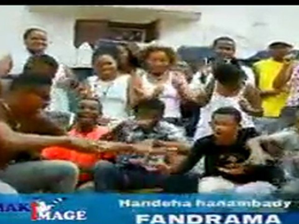 FANDRAMA  handeha hanambady