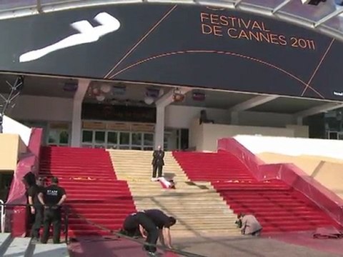 Red carpet rolled out for stars at Cannes