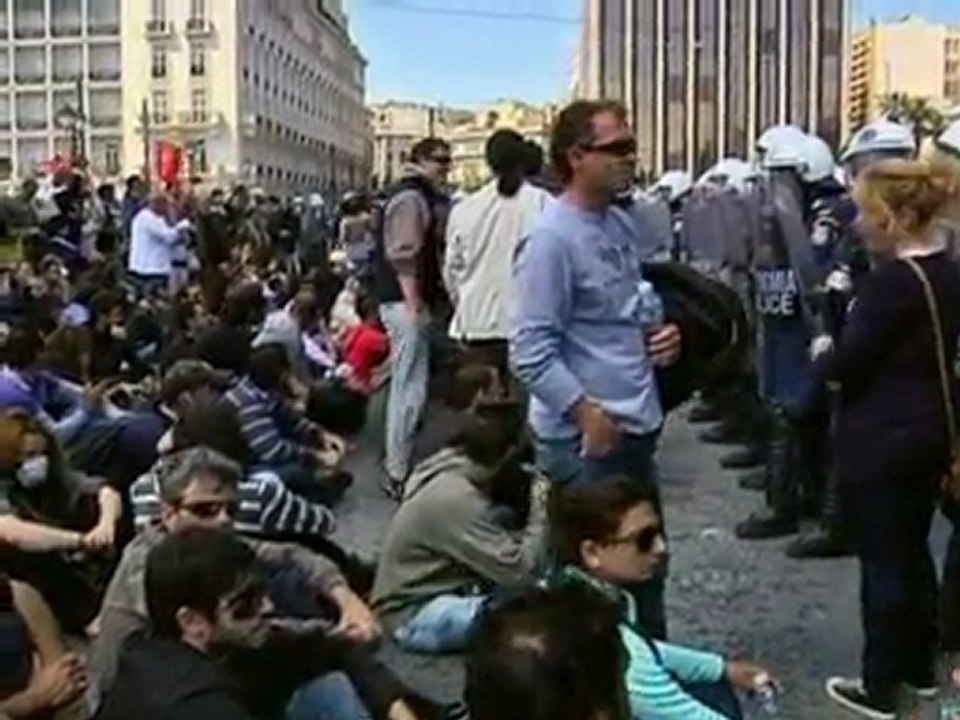 Violence erupts during protests in Athens
