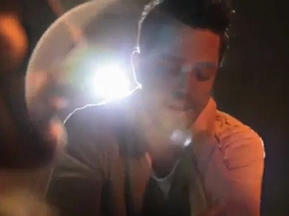 Murat Boz - Asklarim Buyuk Benden Orijinal Klip 2011