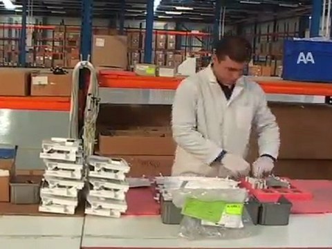 İŞSİZLİK DÜŞÜYOR