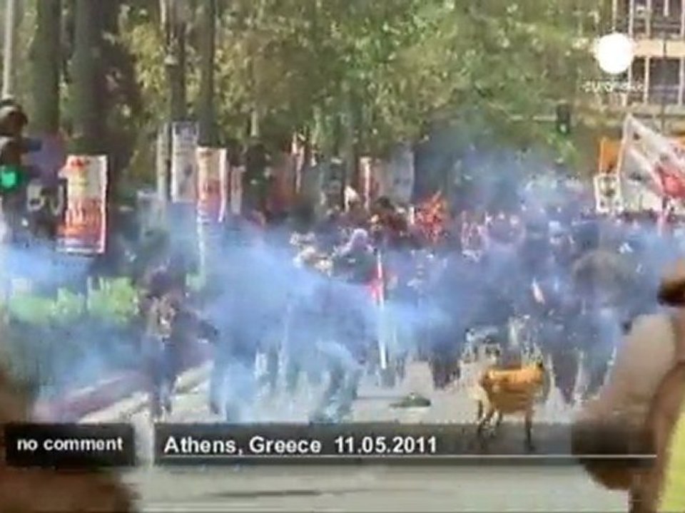 Greeks strike in anger at austerity plan - no comment