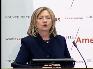 Clinton praises Latin American progress, condemns crime