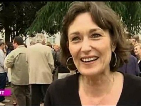 Célébration du 30ème anniversaire de la victoire de François Mitterrand en 1981 à La Roche-sur-Yon - 10 mai 2011 - TV Vendée, Canal 15