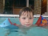 30-01-2011: Victor et Gabriel a la piscine