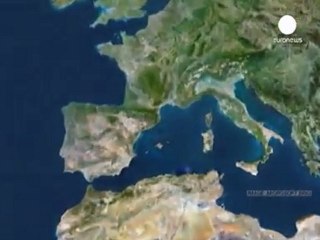 Lorca locals sleep on the streets after quake