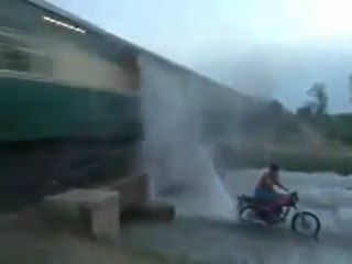 Come pulire un treno in corsa