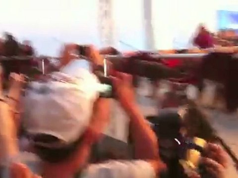 Lady Gaga au Grand Journal de Cannes (extraits)