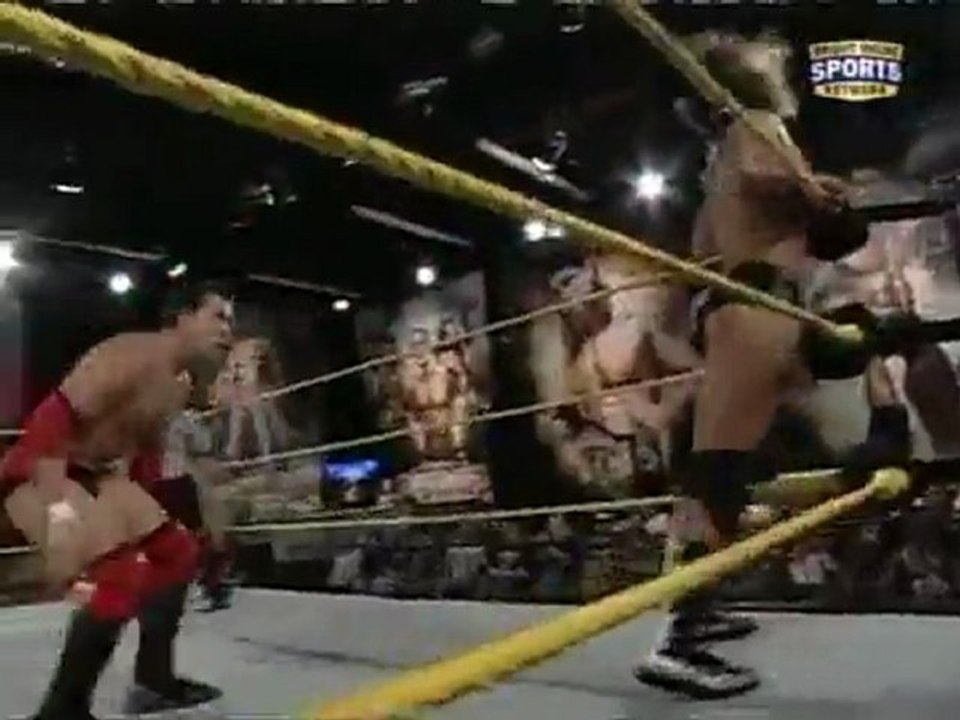 FCW TV 01.05.2011 - Seth Rollins & Richie Steamboat vs. Lucky Cannon & Brett DiBiase