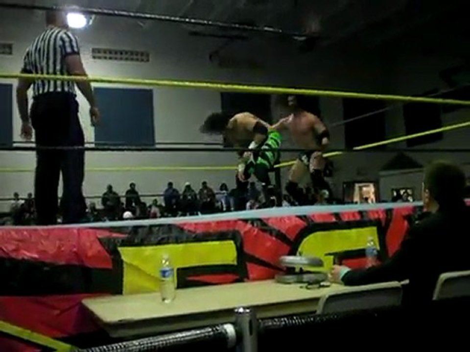 FCW Seth Rollins  vs Trent Barreta