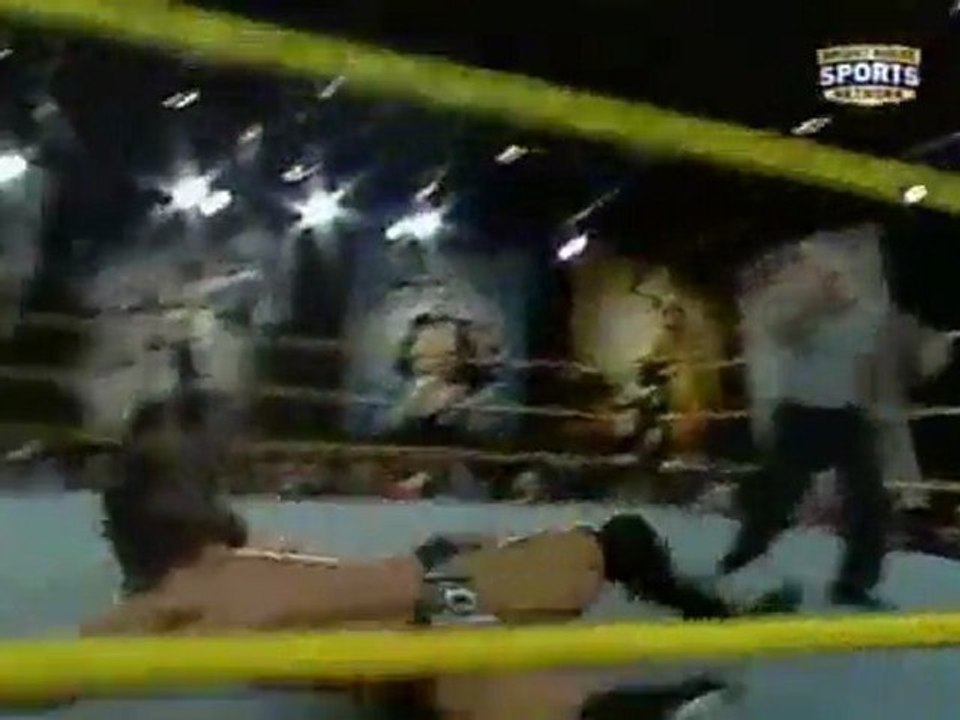 Vance Archer vs. Seth Rollins - Tyler Black FCW Debut