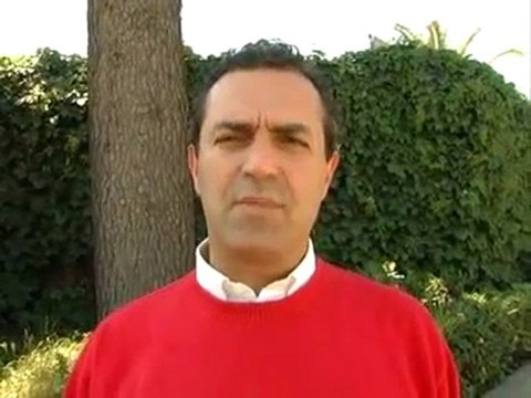 Napoli - L'appello al voto di Luigi de Magistris