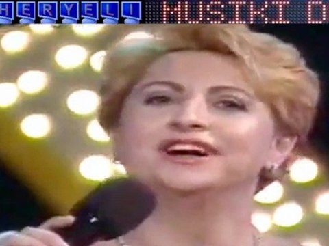 Pelin Uyanıker - Benim sen nemsin ey dilber Deli gönlüm seni ister.HD