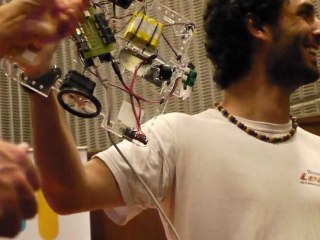 (EN+ES) Robots and the XO