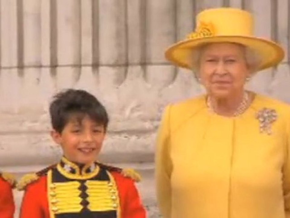 The Outside Joke plays with Yoostar 2 and the Royal Wedding