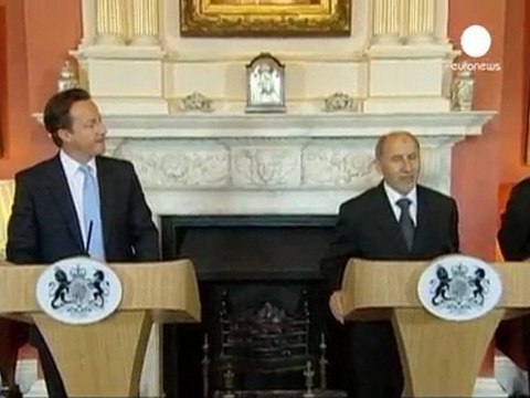 Le représentant des rebelles libyens choyé à Londres