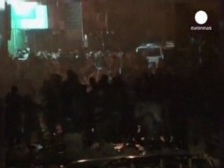 Sin acuerdo ni perspectivas Yemen se hunde en su propia...