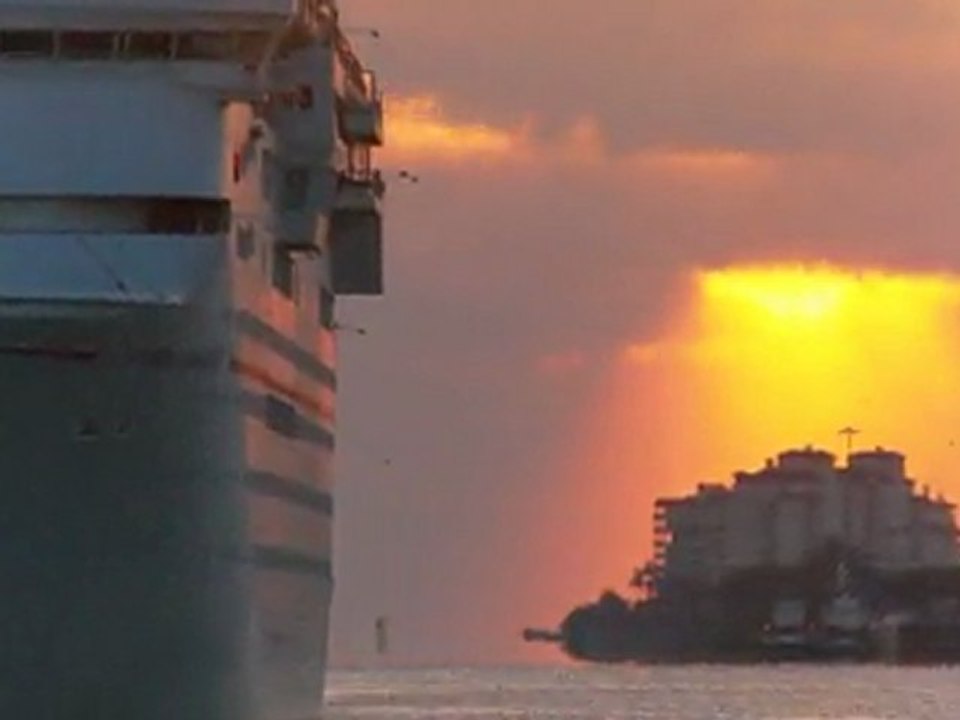 023649_6m_24fps1080p HD