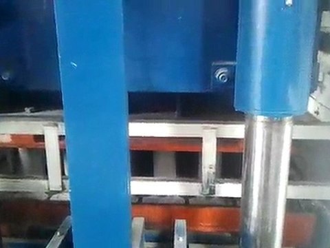 Aytekinler makine Beton blok makineleri parke taşı briket bims bordürdür makineleri.