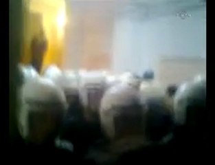 Öğrencilere üniversite içinde biber gazlı müdahale