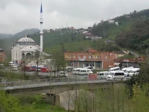 Dertliyim Efkarlıyım (Arsin Kuzguncuk Köyü)
