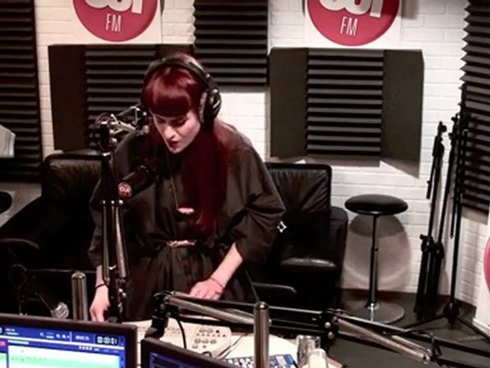 Owlle - Free - Session Acoustique OÜI FM