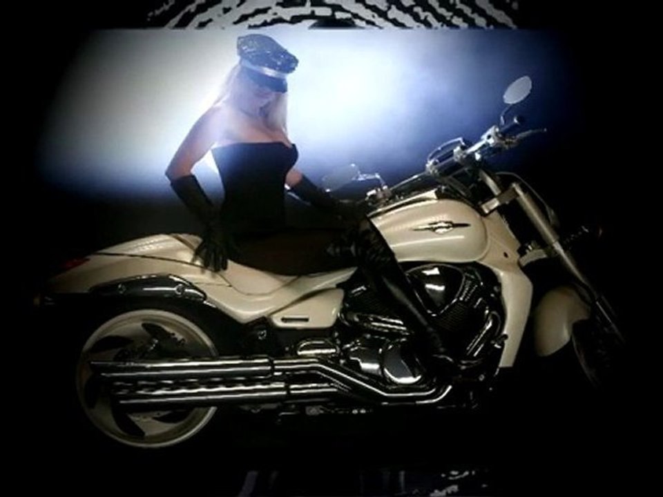 Anda Adam - Love On You (Club Remix )