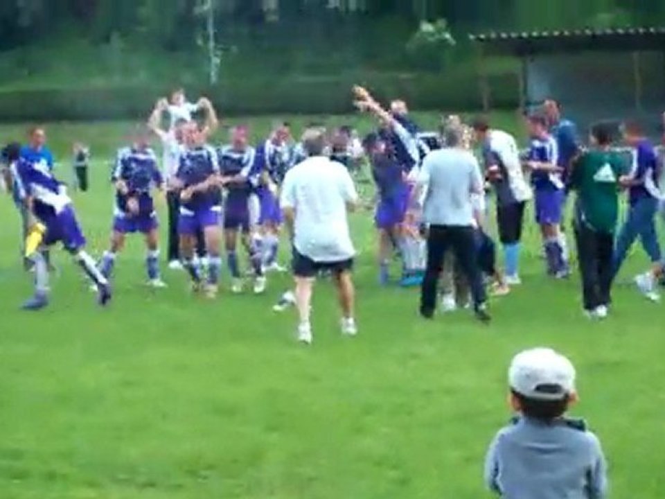 ET OUI ON MONTE ENCORE UNE FOIS !!! ALLEZ L'ASFL
