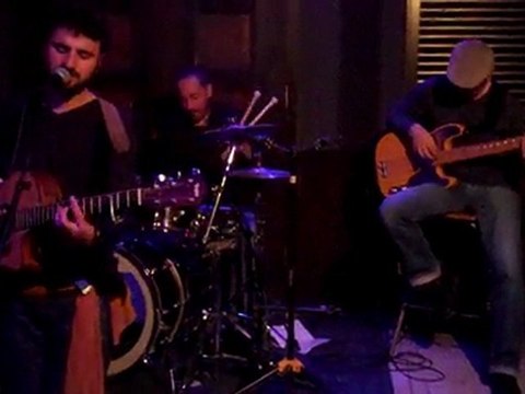 Les brouillards du tard de fabien Duclerc au café des anges de Strasbourg le 06mai 2011