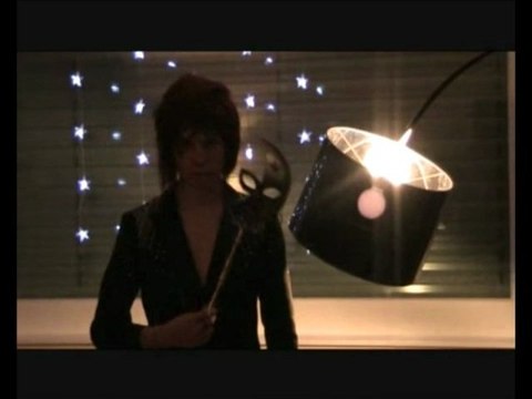 Oui Mais... Non - Mylène Farmer