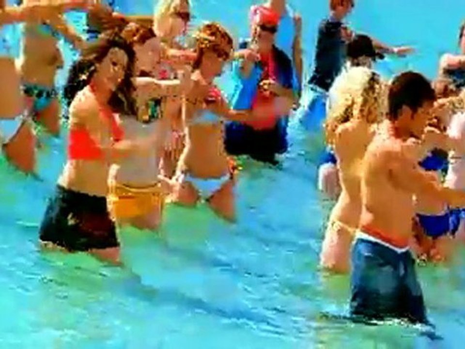 Salaam Namaste title song _BluRay