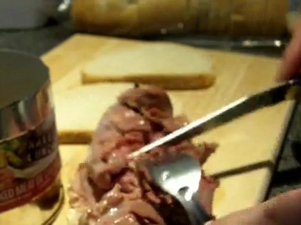 Dégustation du smoked meat de poitrine de canard