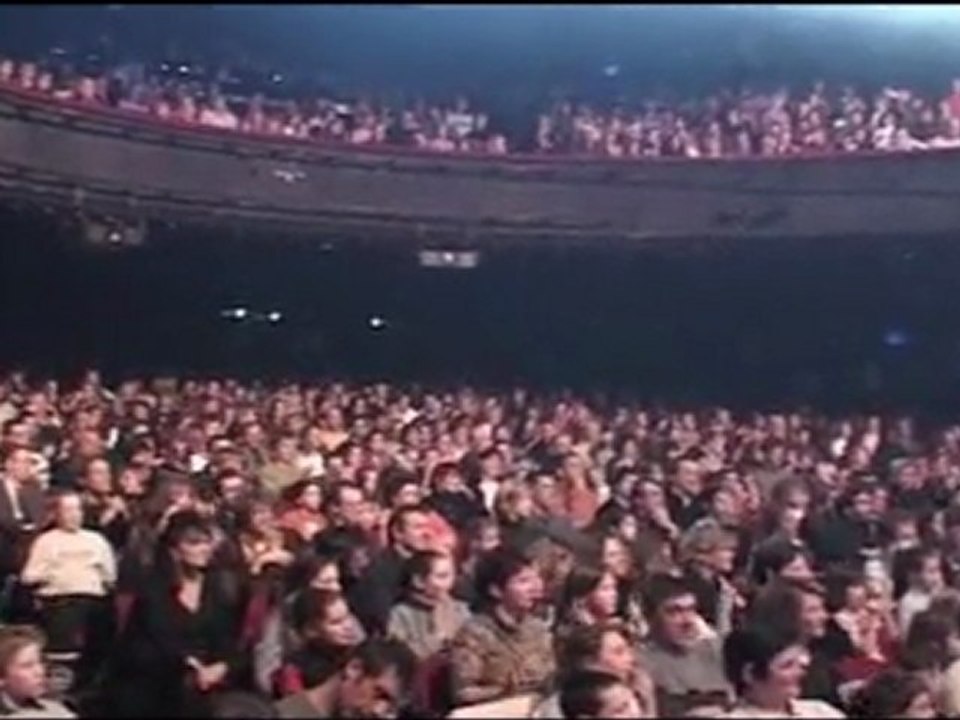 Dokumentation zu Priscillas erstem Konzert ( ohne Kommentar )