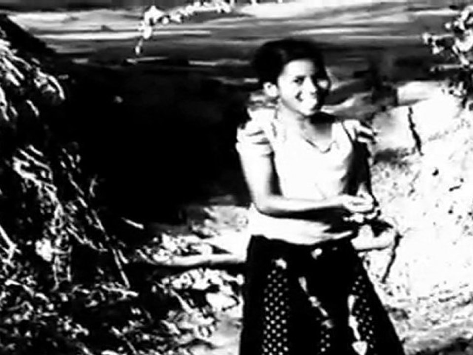 Women 's conversation [Trimukhi Platform]