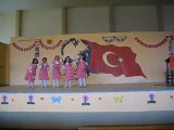 Melahat Öztoprak İlköğretim Okulu 2010 2011 23 Nisan Kutlamaları 2-J Sınıfı