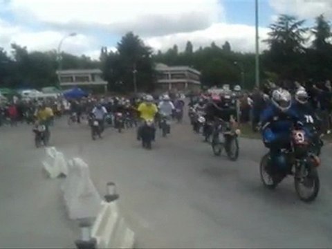 Départ Endurance Rock_n_Solex 2011 14_05