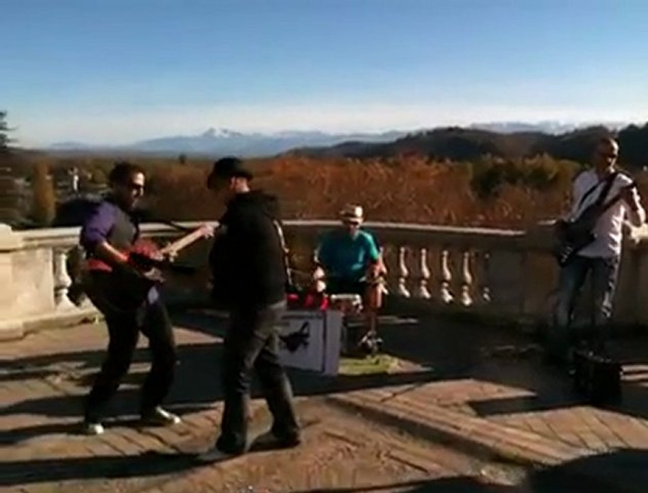 Les Chihuahuas de l'espace après le funiculaire...