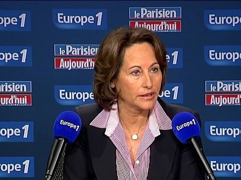 Royal se montre prudente après l'inculpation de DSK