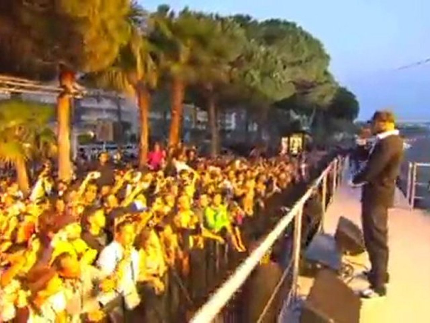 Booba Paradis Live Grand Journal 64ème Festival de Cannes - Vidéo  Dailymotion