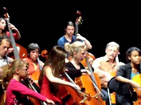 Jo à la contrebasse conservatoire Val d Yerres 14 mai 2011 02