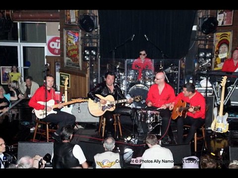 LE SHOW ELVIS CHRIS AGULLO 03