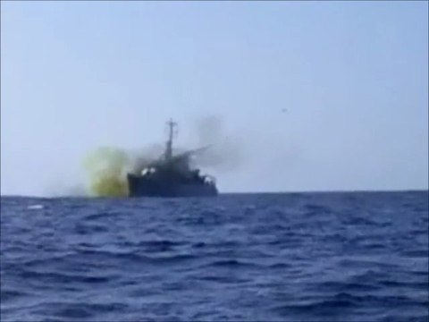 Frégate E71 de la classe Wielingen - Tirs de roquettes ASW