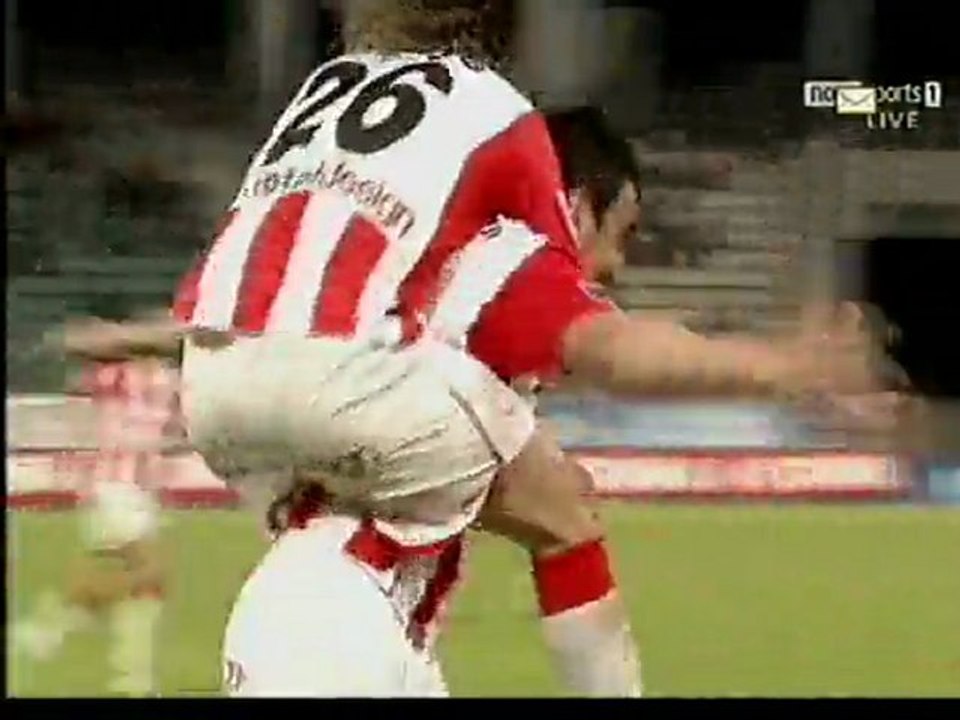 OLYMPIAKOS BOLOU PAO 2-1 GOAL MARTIN