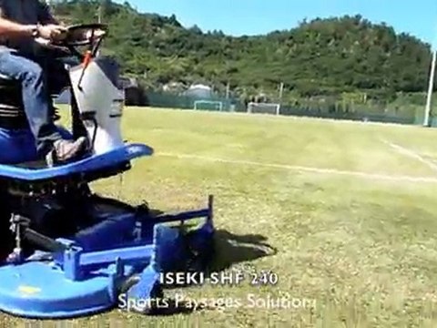 Tondeuse ISEKI au Avirons