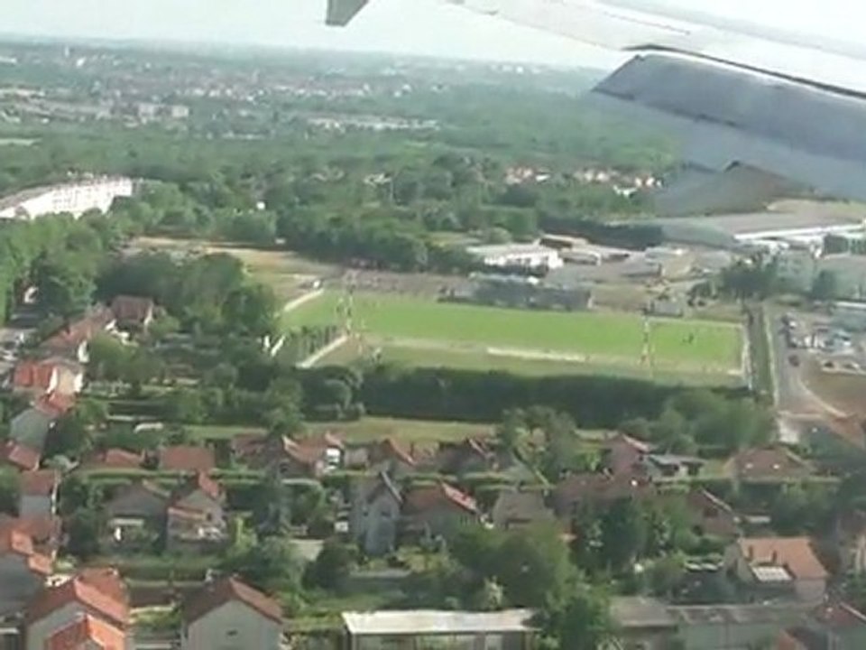 13 05 002 arrivée Orly