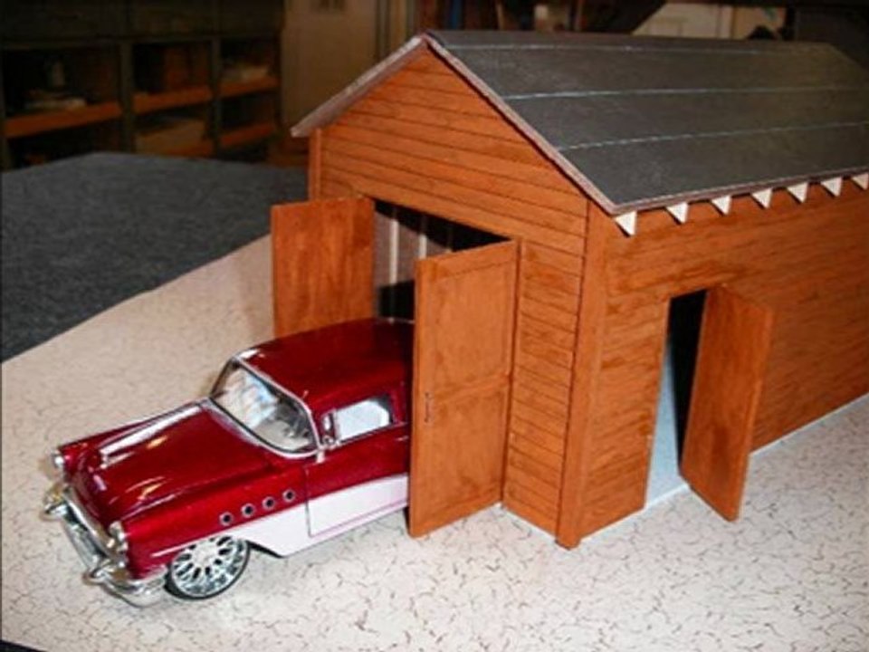 Diorama Building in pdf Format