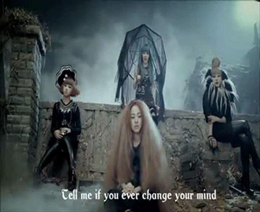 2NE1 - It Hurts English Version
