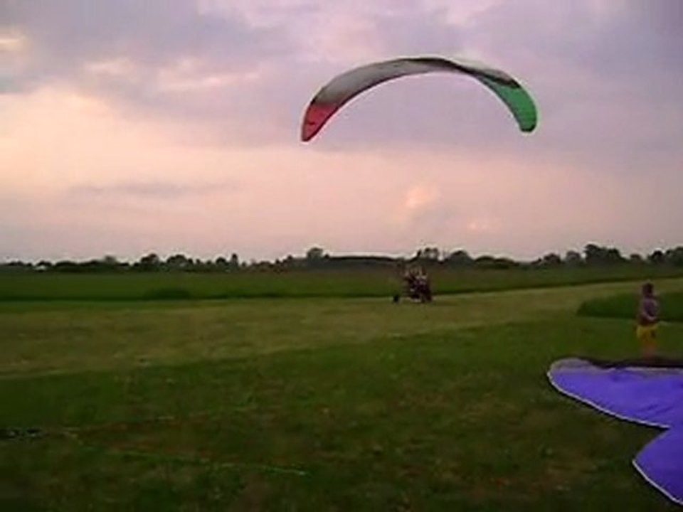 MOV04932