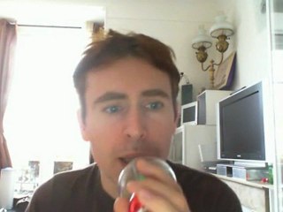 Wiwi égratigne "j'oublierai ton nom"